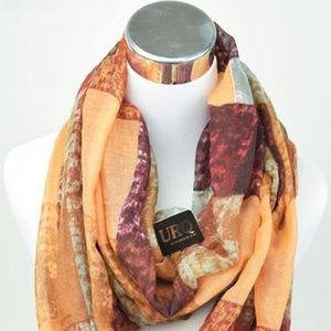 THE RHIANNON SCARF IN SUMMER PEACH
